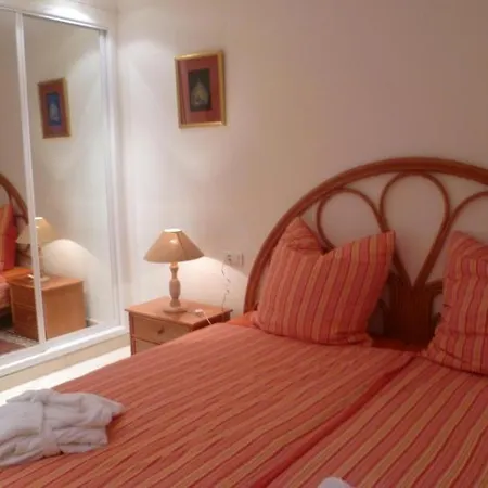 Sleeps 2 Pool Wifi Chayofa